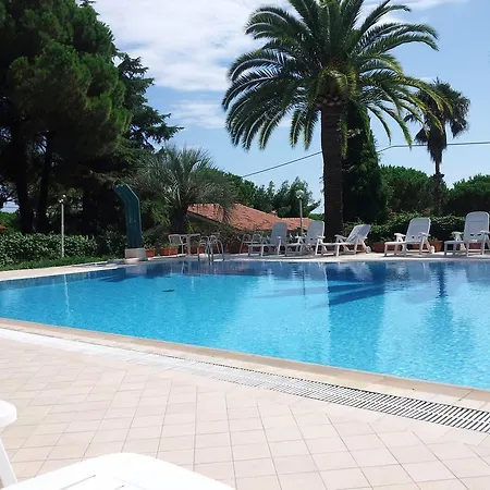 Appartamento Sanremo Апартаменты Санремо
